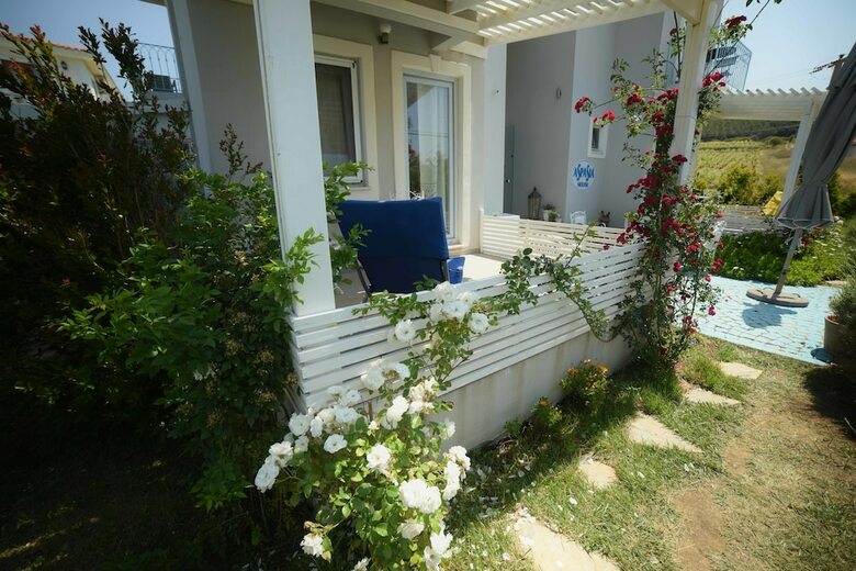 Hotel Aspasia House
