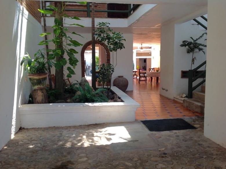 Hotel Lo De Chata Hosteria