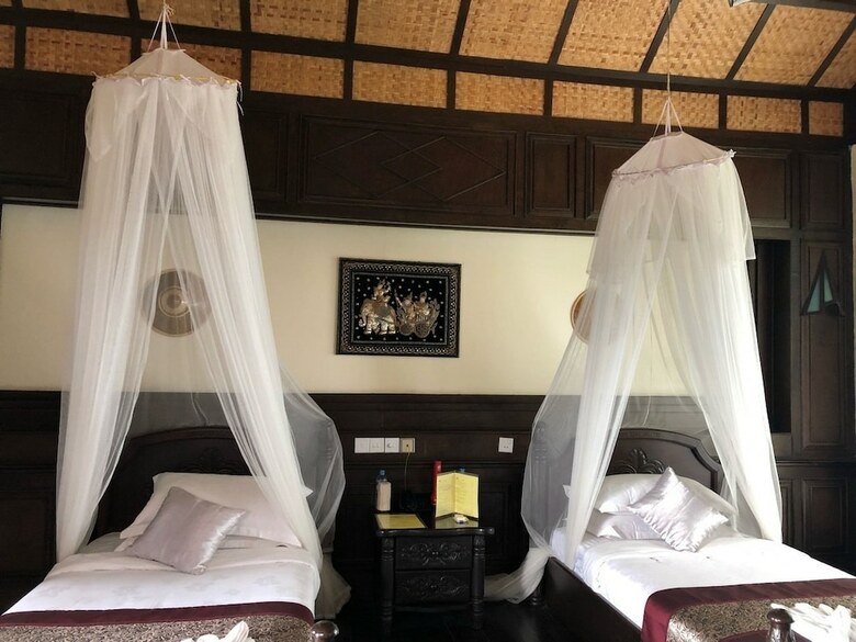 Hotel Skylake Inle Resort