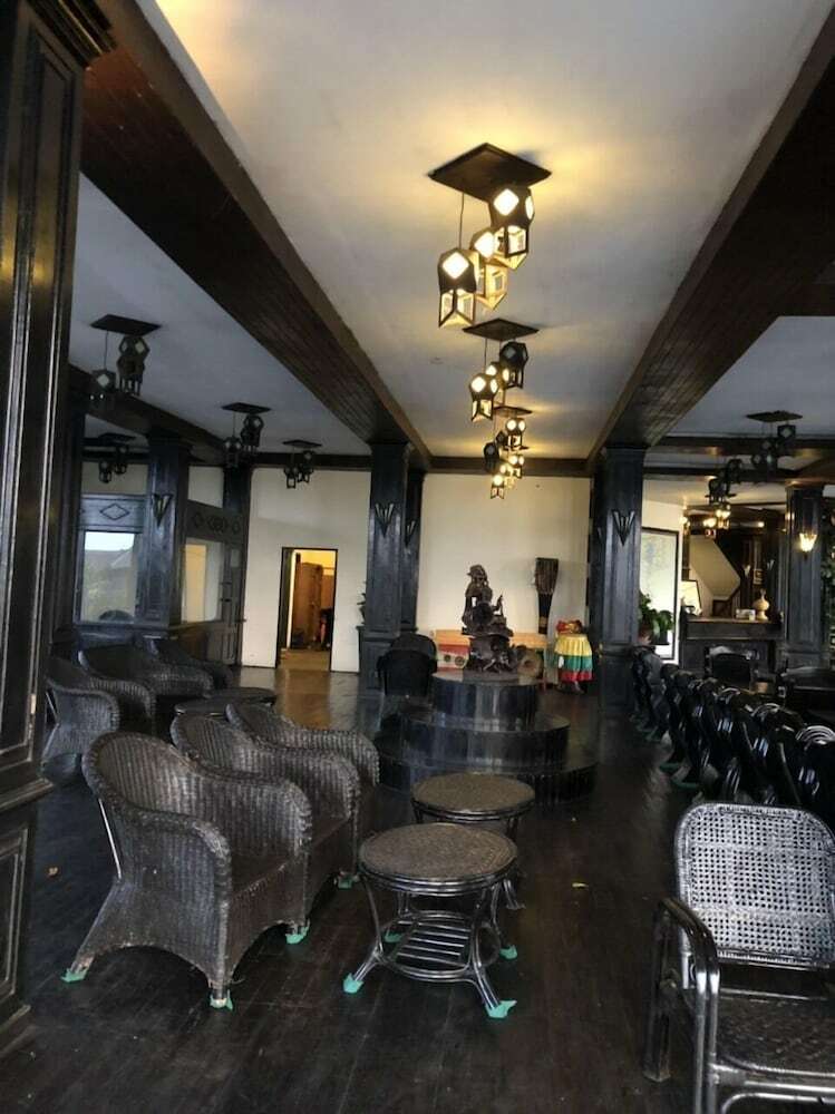 Hotel Skylake Inle Resort