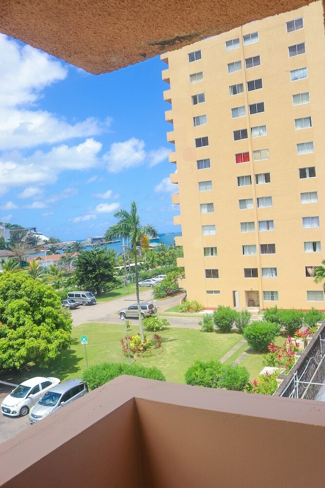Apartamentos Green Island Beach Suite At Turtle Towers