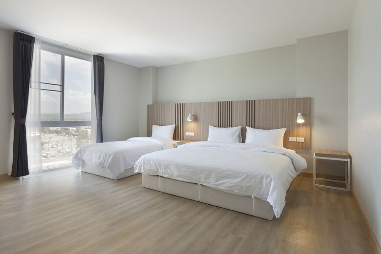 Easy Hotel 2