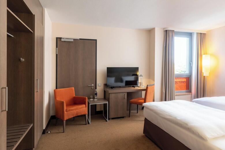 Intercityhotel Berlin Brandenburg Airport