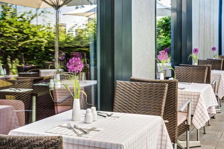 Intercityhotel Berlin Brandenburg Airport