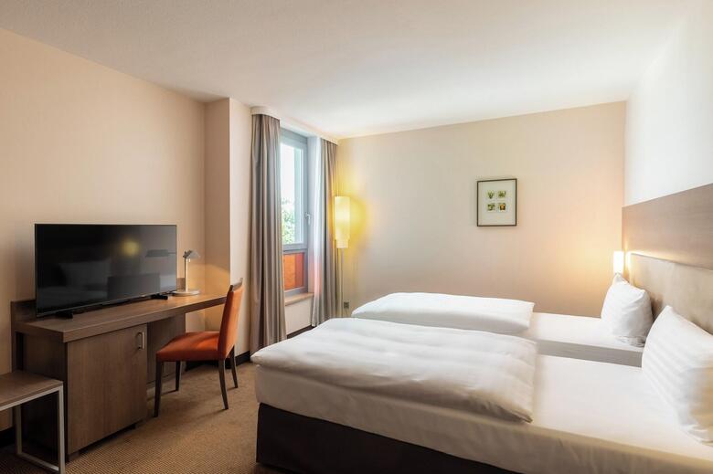 Intercityhotel Berlin Brandenburg Airport