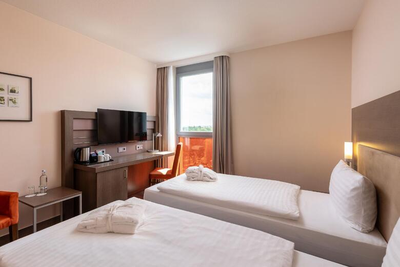 Intercityhotel Berlin Brandenburg Airport