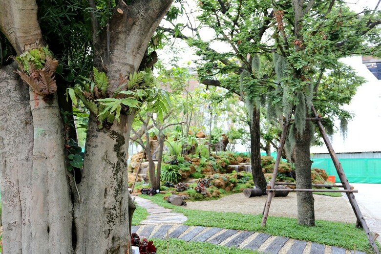 Hostal Bangkok Oasis Hotel