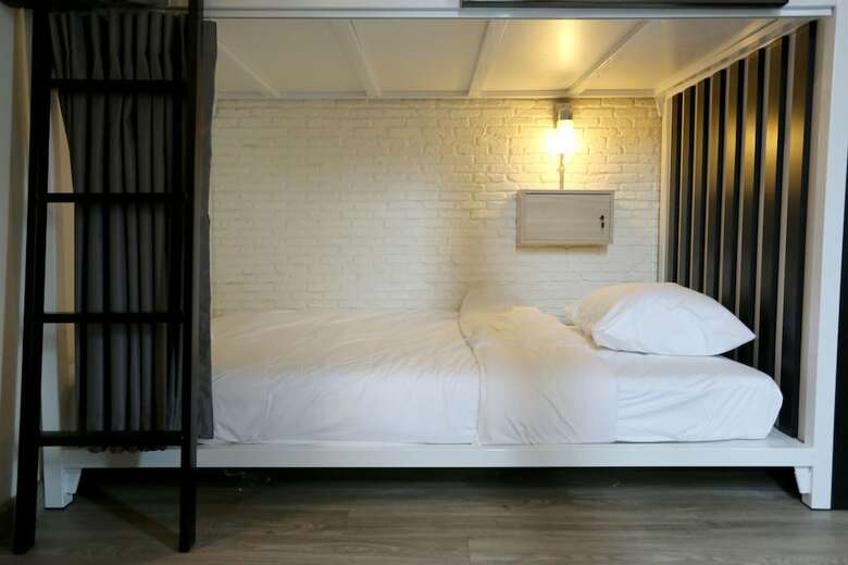 Hostal Bangkok Oasis Hotel