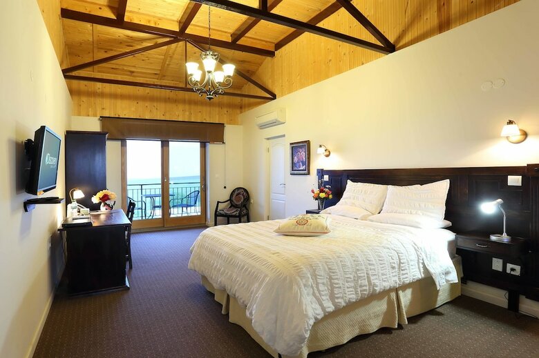 Seven Generations Winery Hotel & Spa