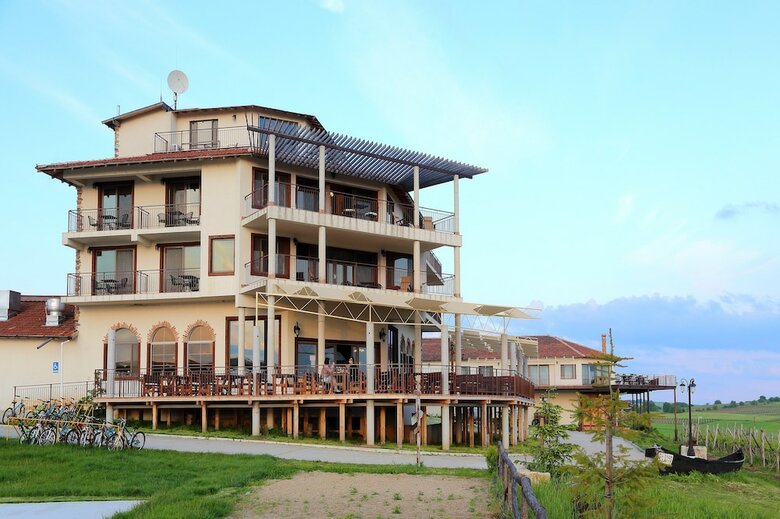 Seven Generations Winery Hotel & Spa