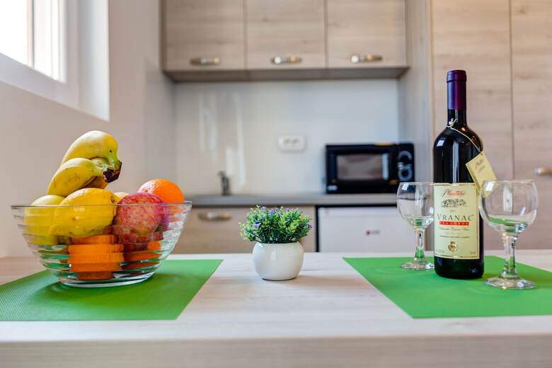 Aparthotel Almare Apartments  Budva