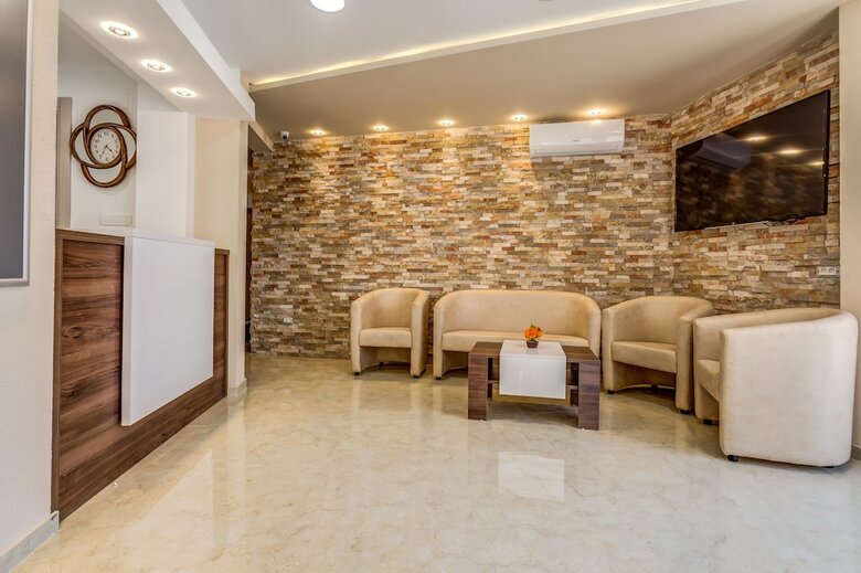 Aparthotel Almare Apartments  Budva