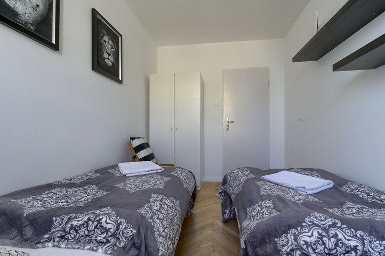 Unit Short Rent Apartment By Warsaw Metro Station