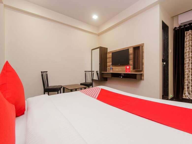 Hotel Oyo 12894 Bunty Residency