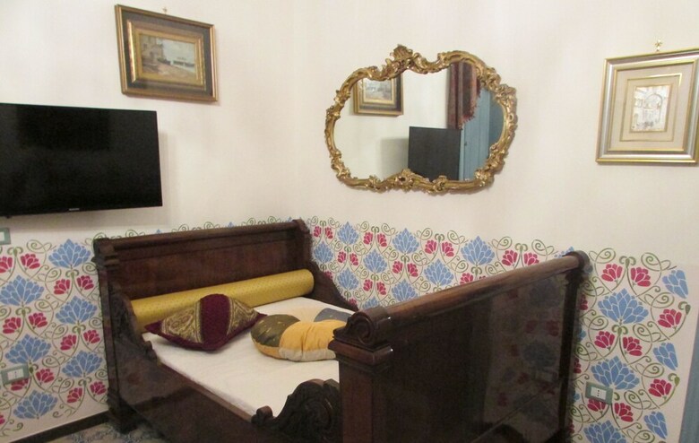 Bed & Breakfast Alexander Art Nouveau Suites