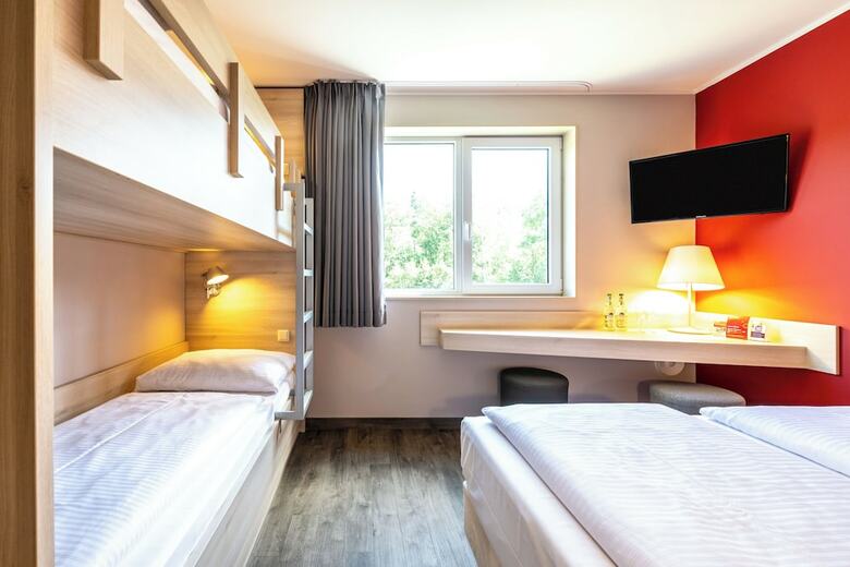 Serways Hotel Feucht Ost
