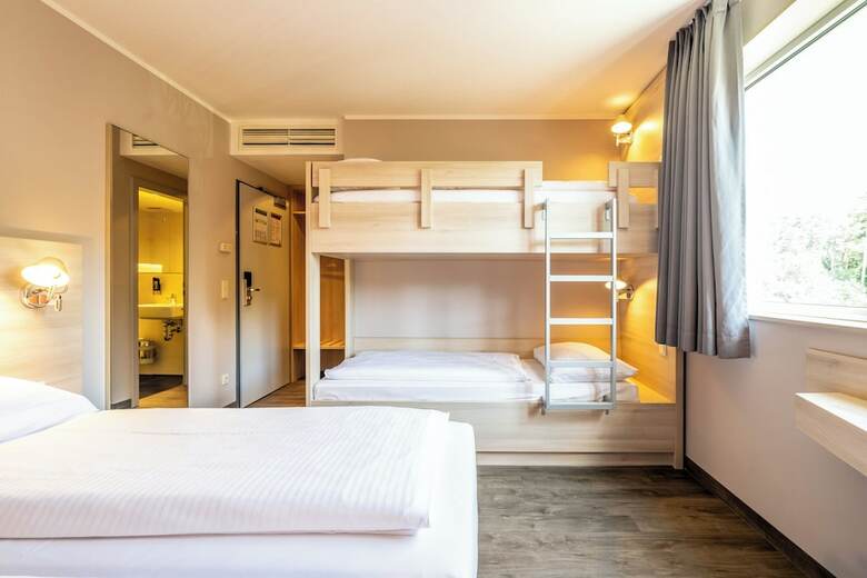Serways Hotel Feucht Ost