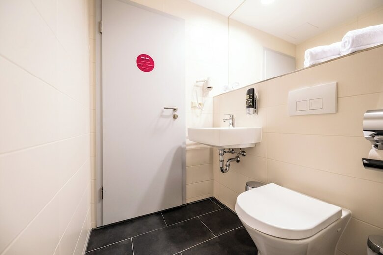Serways Hotel Feucht Ost