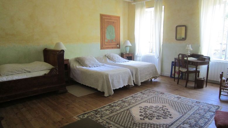 Hotel Chambres D'h�tes Le Clos De La Garenne