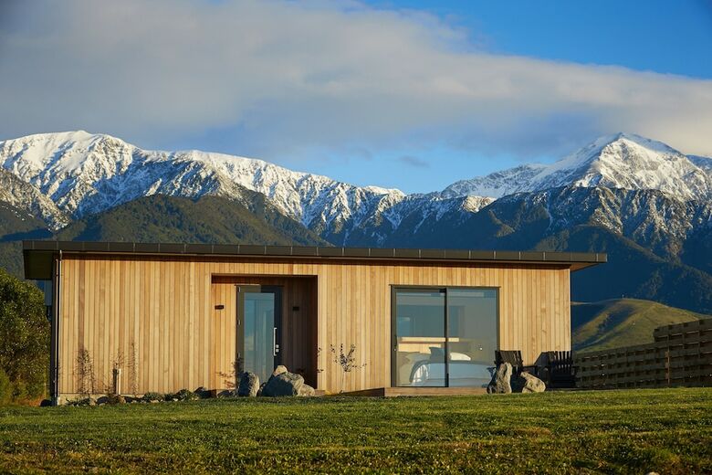 Cabana Glenburn Coastal Retreat - Adults Only