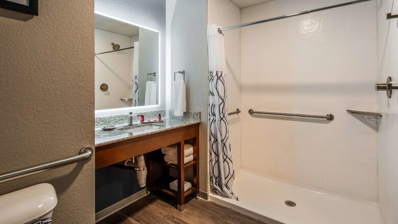 Best Western Premier Ankeny Hotel