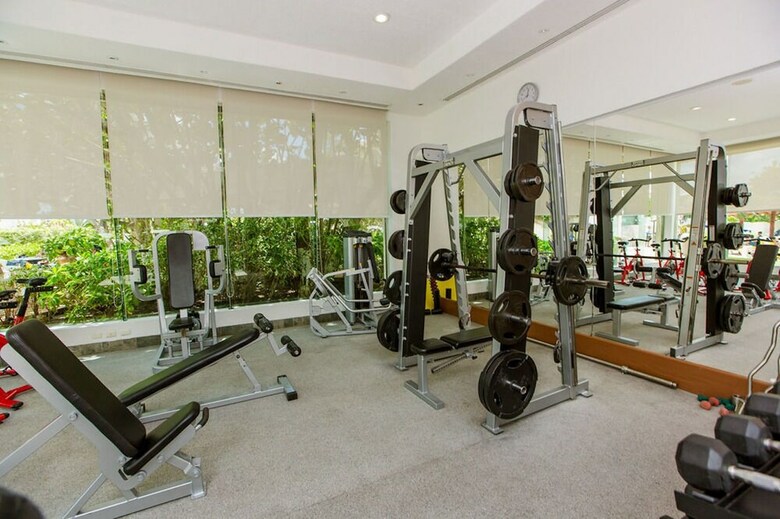 Ocean Front Condo In Hotel Zone