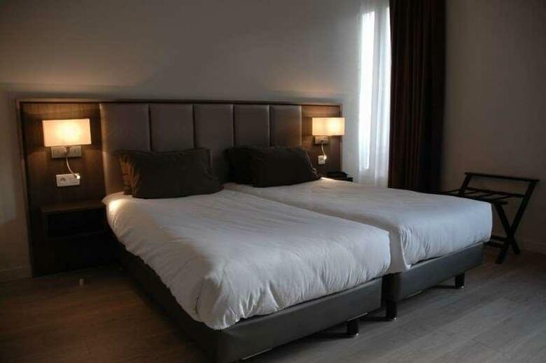 Hotel H�tel De Flore