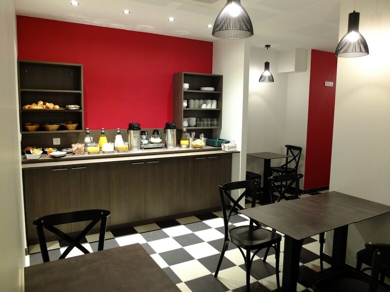 Hotel H�tel De Flore