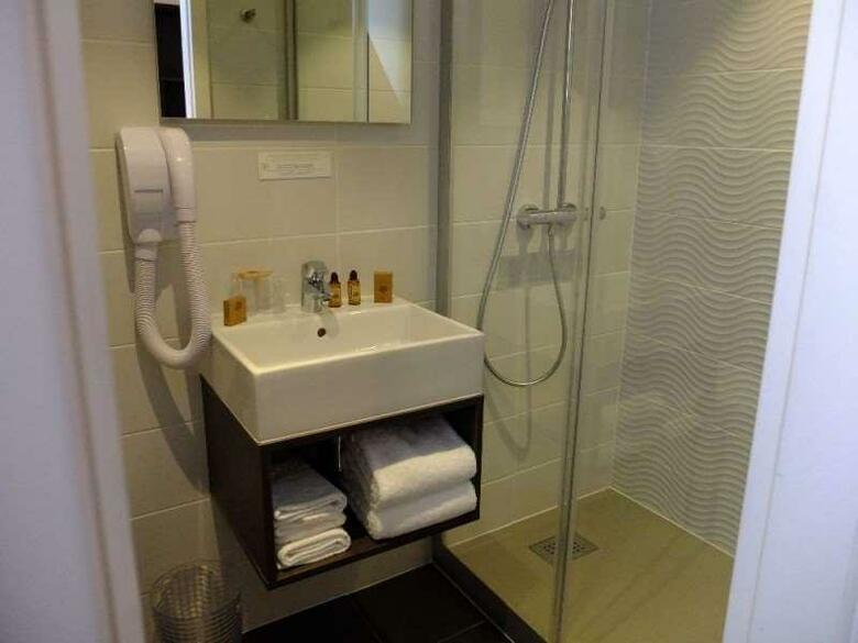 Hotel H�tel De Flore