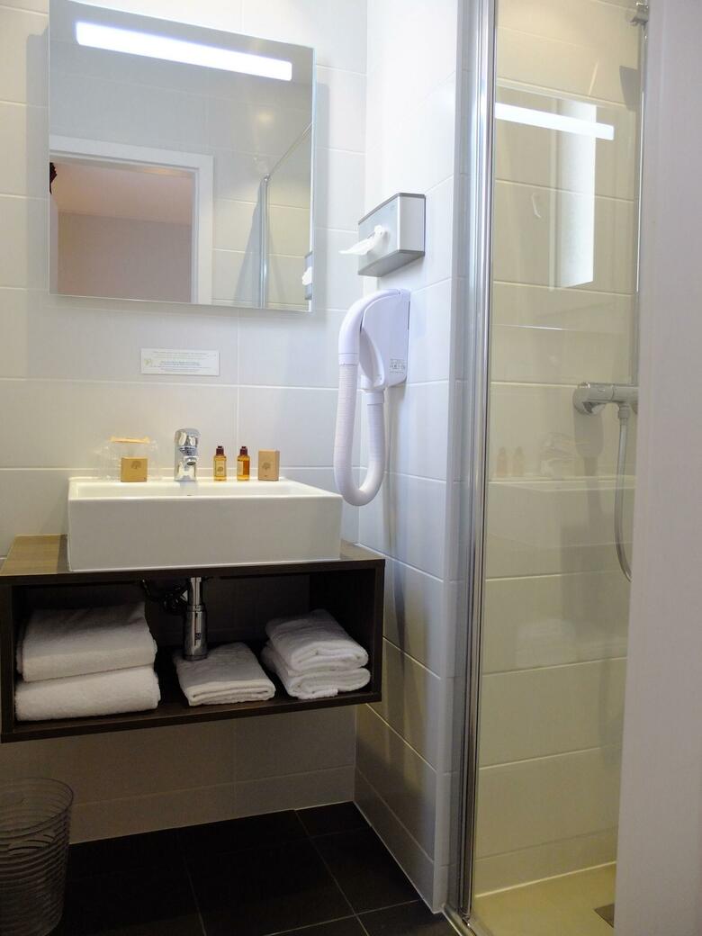 Hotel H�tel De Flore