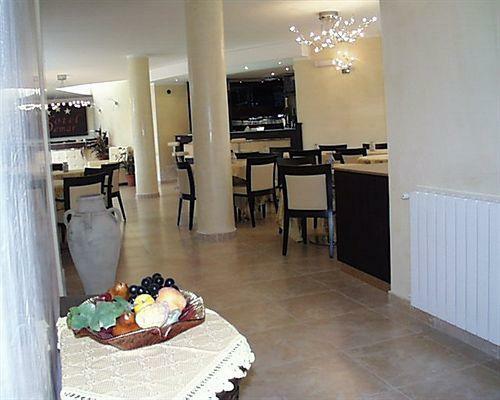 Hotel Demar