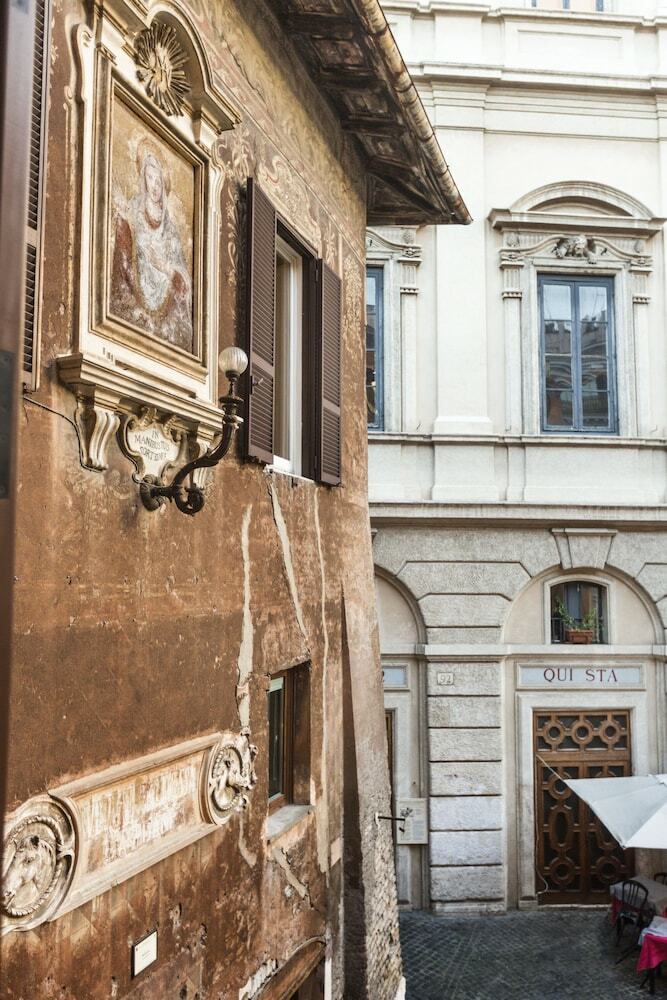 Casa De' Fiori Biscione