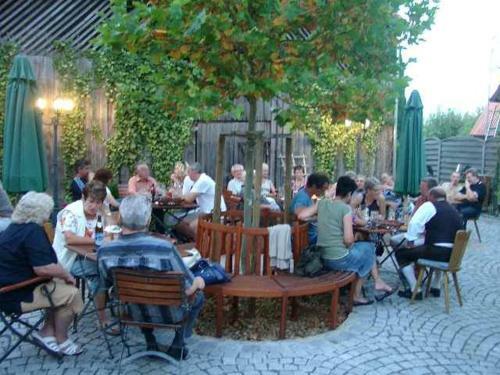 Hostal Landgasthof - Hotel Zum Stern