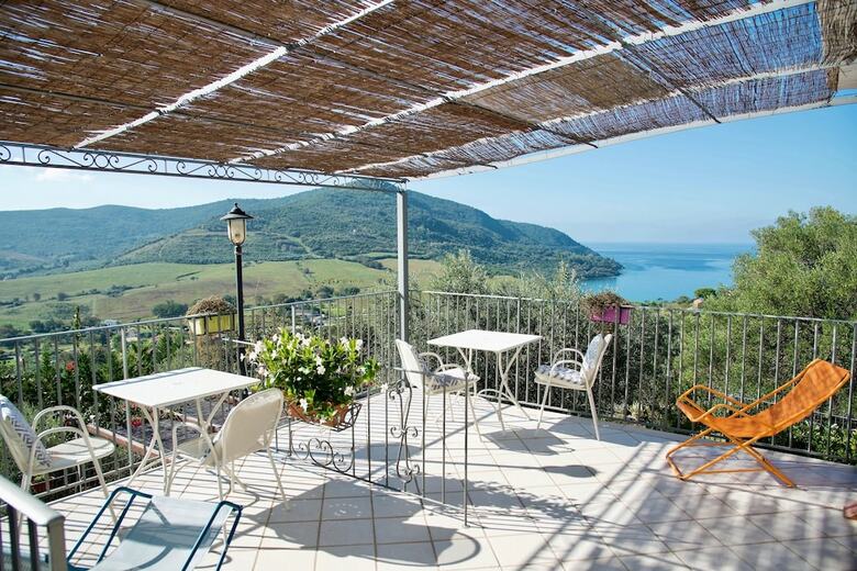 Bed & Breakfast Baia Di Trentova