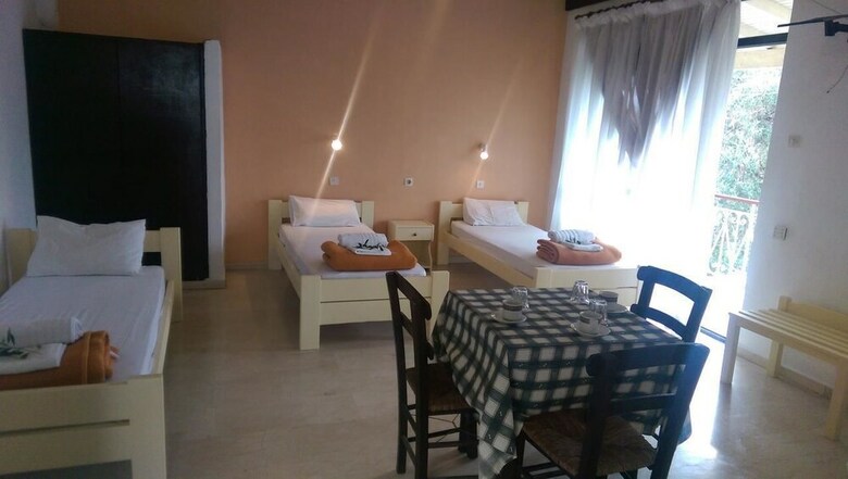 Apartamentos Laopetra Studios