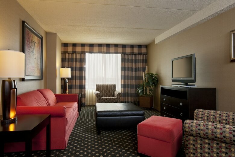 Hotel Crowne Plaza Indianapolis Airport