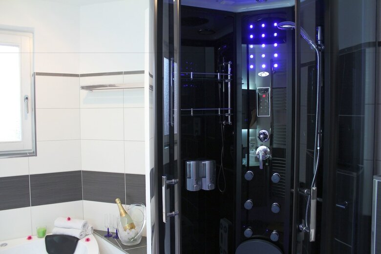 Apartamentos Ferienwohnungen Maarberg Resort
