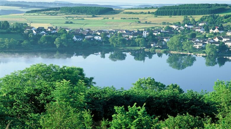 Apartamentos Ferienwohnungen Maarberg Resort