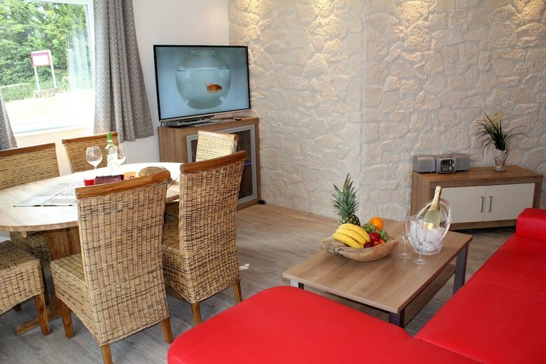 Apartamentos Ferienwohnungen Maarberg Resort