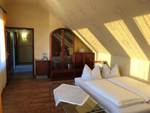 Hotel-g�stehaus L�wen