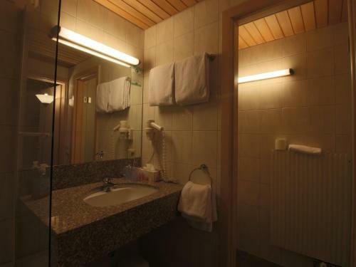 Hotel-g�stehaus L�wen