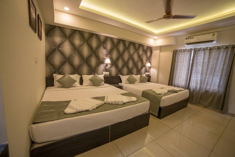 Hotel South Gate Residency