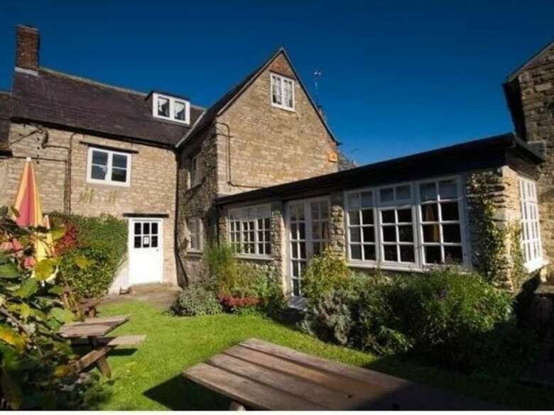 Posada The Crewe Arms