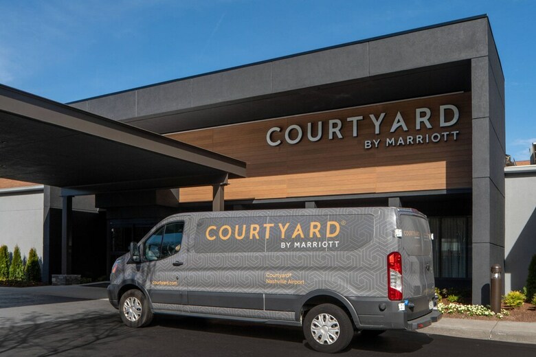 Hotel Courtyard By Marriott Nashville Airport