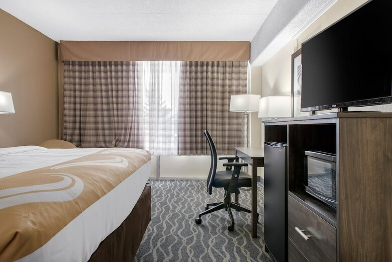 Hotel Quality Inn And Conference Center
