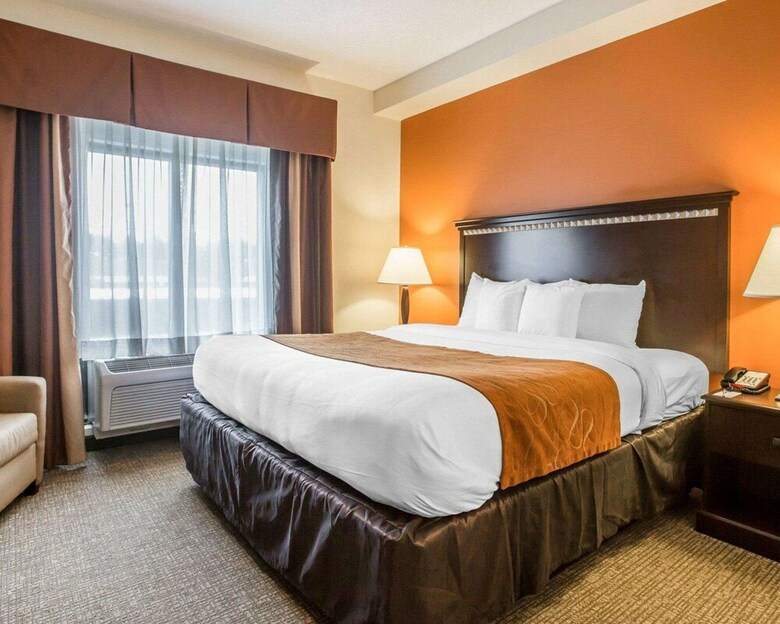 Hotel Comfort Suites Atlanta Airport