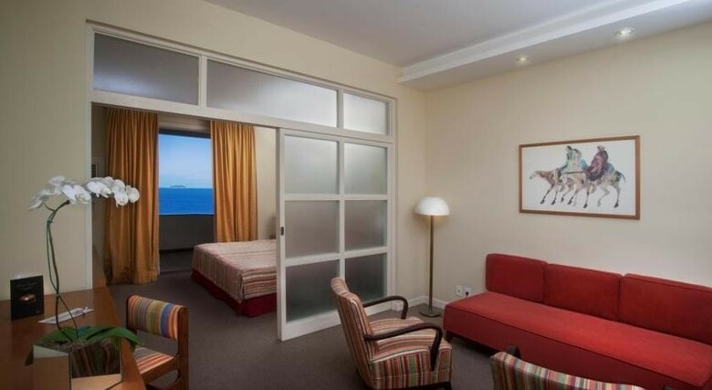 Hotel Lancaster Othon Travel