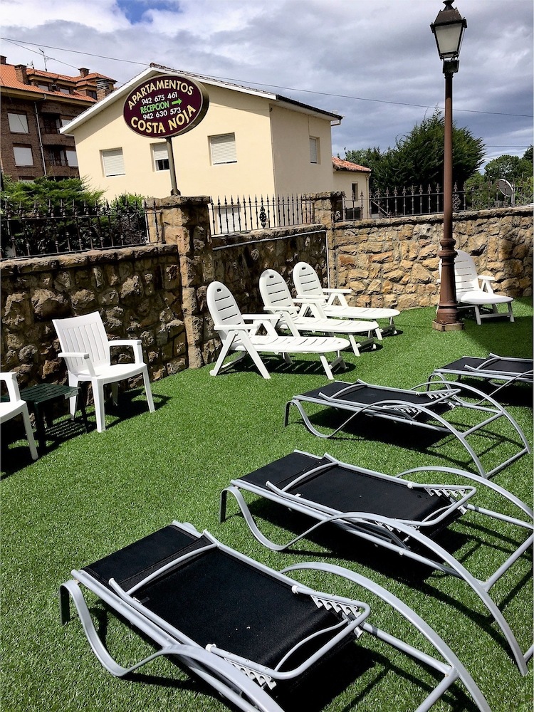 Apartamentos Costa Noja