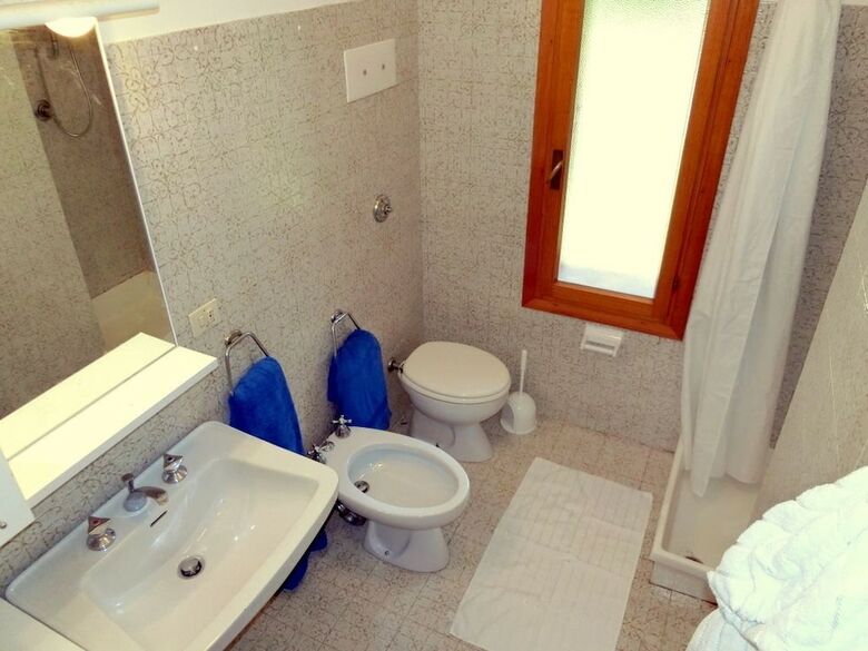 Apartamento Lignano Riviera Con 3 Camere E Giardino