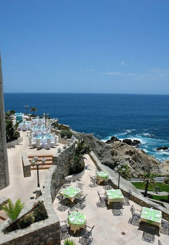Paradise Family Suite @ Cabo San Lucas